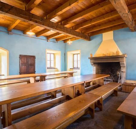 Ostello Podesteria Di Gombola Polinago Екстериор снимка