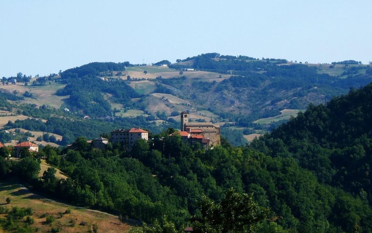 Ostello Podesteria Di Gombola Polinago Екстериор снимка